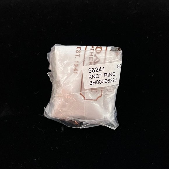 Coach Gold Knot Ring - NEW - Picture 3 of 3